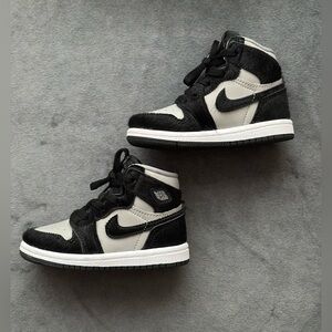 Jordan Kids Sneakers Black and White